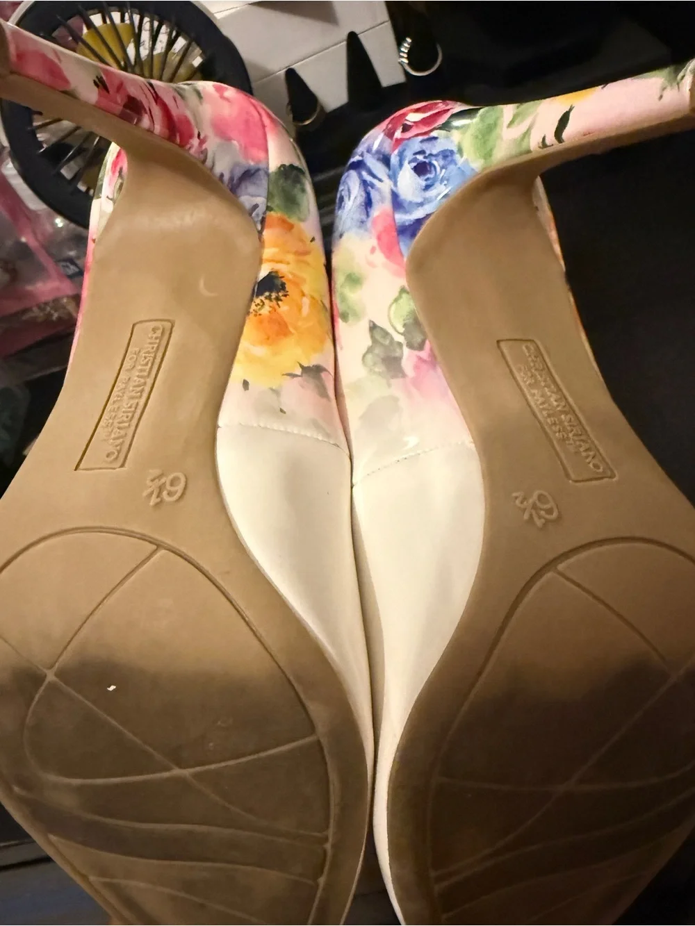 Christian Siriano Cream Pointed-Toe Pumps with Floral Lining Accents